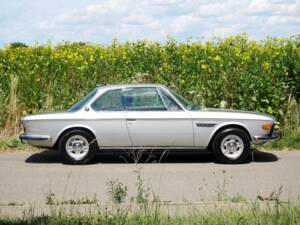 Image 2/36 of BMW 3.0 CSi (1973)