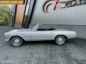 Immagine 2/6 di Mercedes-Benz 280 SL (1968)