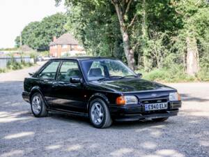 Afbeelding 1/28 van Ford Escort turbo RS (1987)