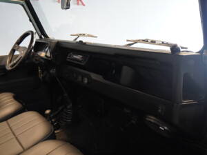 Imagen 17/29 de Land Rover 90 (1988)