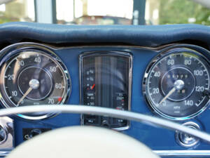 Imagen 39/50 de Mercedes-Benz 280 SL (1968)