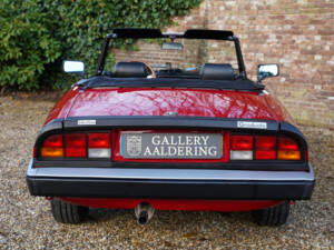 Image 7/50 of Alfa Romeo 2.0 Spider (1988)