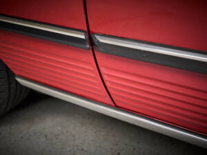 Image 39/89 of Mercedes-Benz 560 SL (1986)