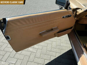 Imagen 35/41 de Mercedes-Benz 560 SL (1986)