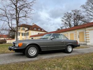 Image 4/96 of Mercedes-Benz 380 SL (1983)