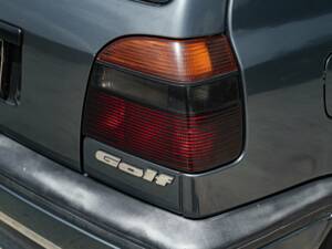 Immagine 17/45 di Volkswagen Golf IV 1.6 (1997)