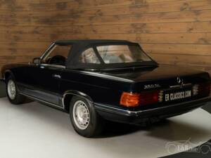 Image 12/20 de Mercedes-Benz 350 SL (1971)