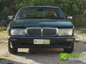 Image 5/9 of Jaguar XJ 6 2.9 (1990)