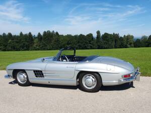 Image 4/24 of Mercedes-Benz 300 SL Roadster (1962)