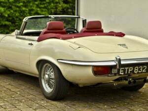 Imagen 12/50 de Jaguar E-Type V12 (1974)