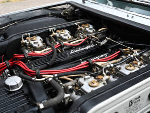 Immagine 51/55 di Lamborghini Jarama 400 GT (2+2) (1972)