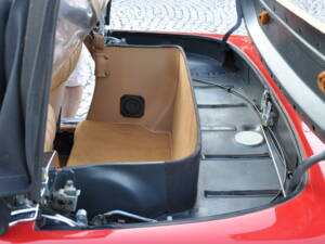 Image 26/52 de Mercedes-Benz 280 SL (1985)