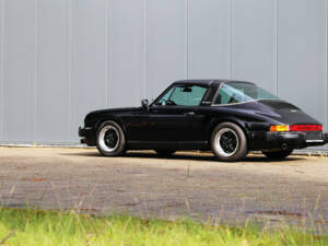 Image 32/67 de Porsche 911 2.7 S (1977)