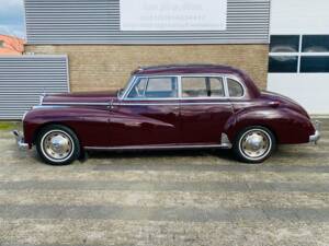 Image 13/50 de Mercedes-Benz 300 b (1954)