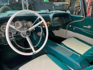 Image 4/5 of Ford Thunderbird (1959)