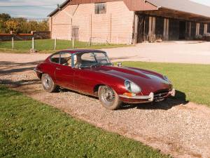 Afbeelding 19/49 van Jaguar E-Type 3.8 (1962)