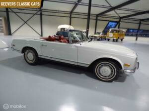 Bild 5/29 von Mercedes-Benz 280 SL (1970)