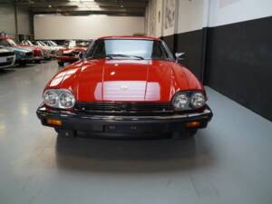 Image 21/48 de Jaguar XJS 5.3 V12 (1991)