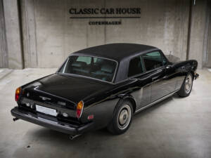 Image 90/99 of Rolls-Royce Corniche I (1979)