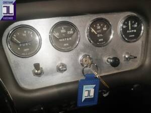 Image 29/37 of Daimler SP 250 (1960)