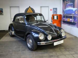 Immagine 2/34 di Volkswagen Coccinelle 1303 LS (1974)