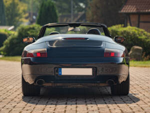 Imagen 20/41 de Porsche 911 Carrera (2000)