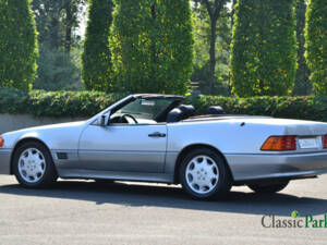 Imagen 16/50 de Mercedes-Benz 300 SL-24 (1993)