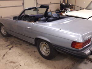 Image 18/18 of Mercedes-Benz 380 SL (1982)