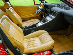 Image 16/80 of Ferrari 365 GTC&#x2F;4 (1972)