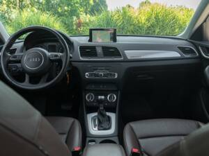 Bild 32/50 von Audi Q3 2.0 TDI quattro (2012)