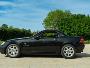 Image 5/50 of Mercedes-Benz SLK 200 Kompressor (1998)
