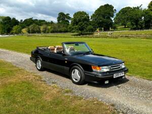 Imagen 2/37 de Saab 900 Turbo 16V (1989)
