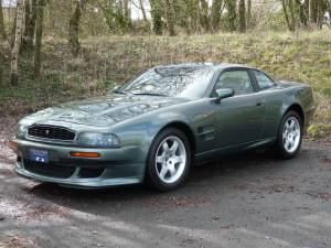 Image 2/20 of Aston Martin V8 Vantage V550 (1995)