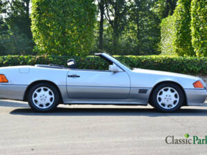 Bild 18/50 von Mercedes-Benz 300 SL-24 (1993)