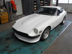 Image 24/50 of Datsun 240 Z (1972)