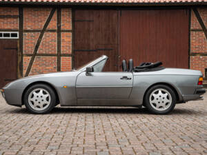 Image 15/42 de Porsche 944 S2 (1991)
