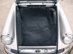 Bild 34/34 von Porsche 911 2.4 T (1972)