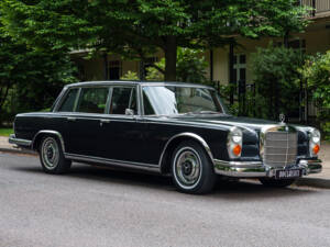 Image 2/21 of Mercedes-Benz 600 (1967)