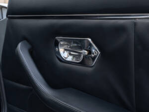 Image 55/69 of Ferrari 365 GT 2+2 (1969)