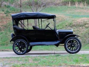Image 6/13 of Ford Model T Touring (1920)