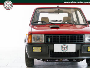 Image 2/24 of Innocenti Turbo De Tomaso (1989)