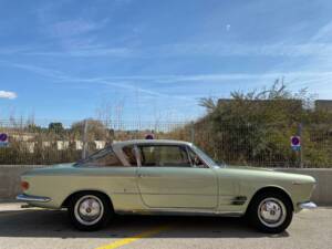 Image 3/5 of FIAT 2300 S Coupe (1967)