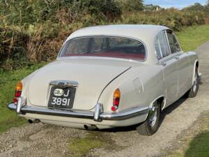 Imagen 3/12 de Daimler Sovereign 4.2 (1969)