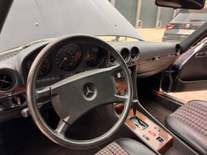 Imagen 22/93 de Mercedes-Benz 300 SL (1988)