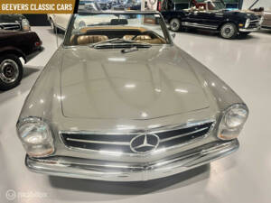 Immagine 3/33 di Mercedes-Benz 280 SL (1968)