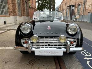 Image 2/23 de Triumph TR 3A (1958)