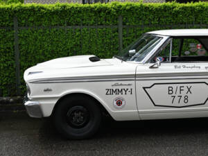 Image 12/70 of Ford Fairlane 500 (1963)