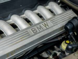 Image 34/35 de BMW 850Ci (1994)