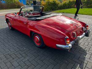 Image 3/9 de Mercedes-Benz 190 SL (1955)