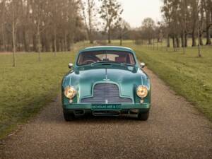 Image 14/50 of Aston Martin DB 2 (1953)